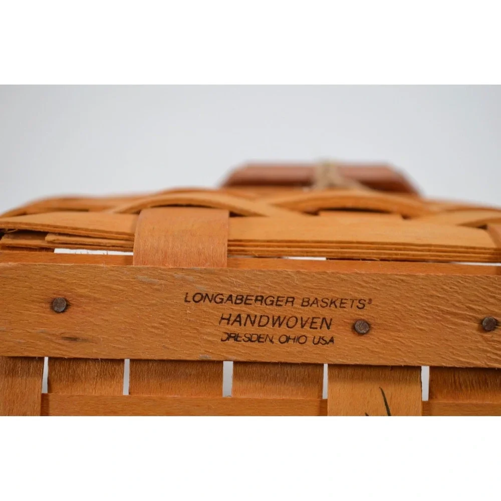 Longaberger 1998  Tea Basket w/Leather Handles Clear‎ Protector  7